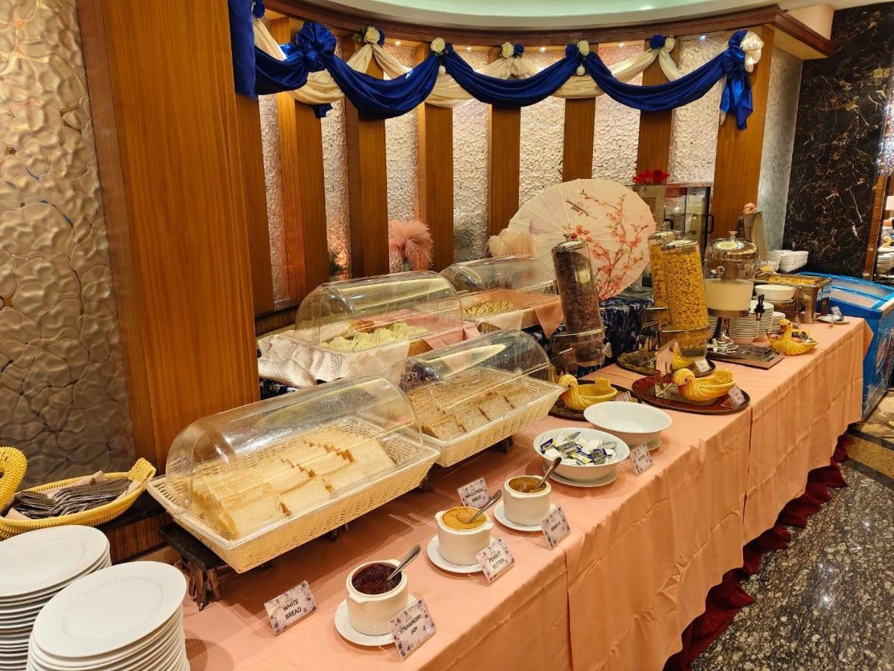 Nu Hotel บินตูลู ภายนอก รูปภาพ